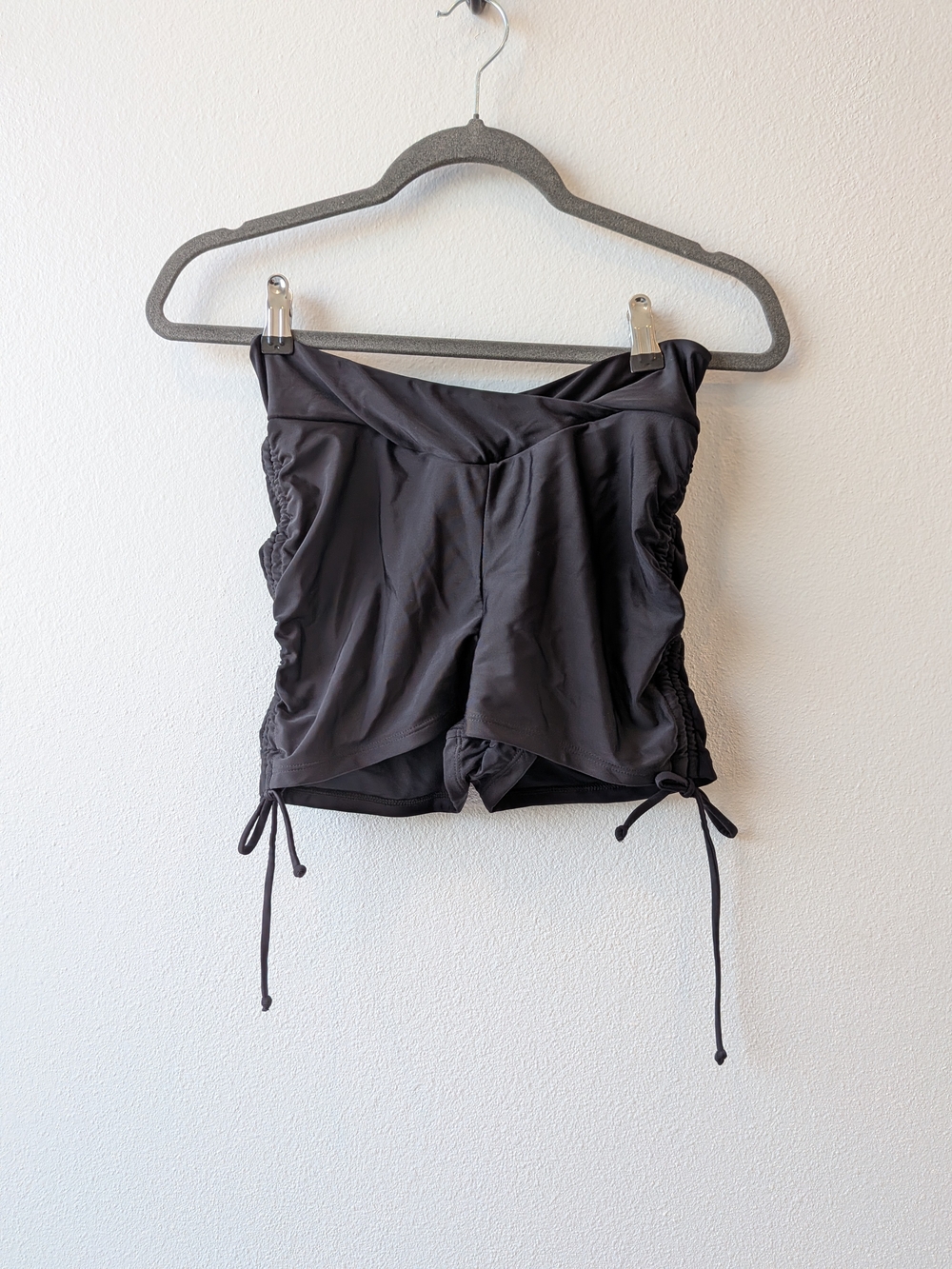 NWOT Cupshe Brand Black Ruched Swim Short M